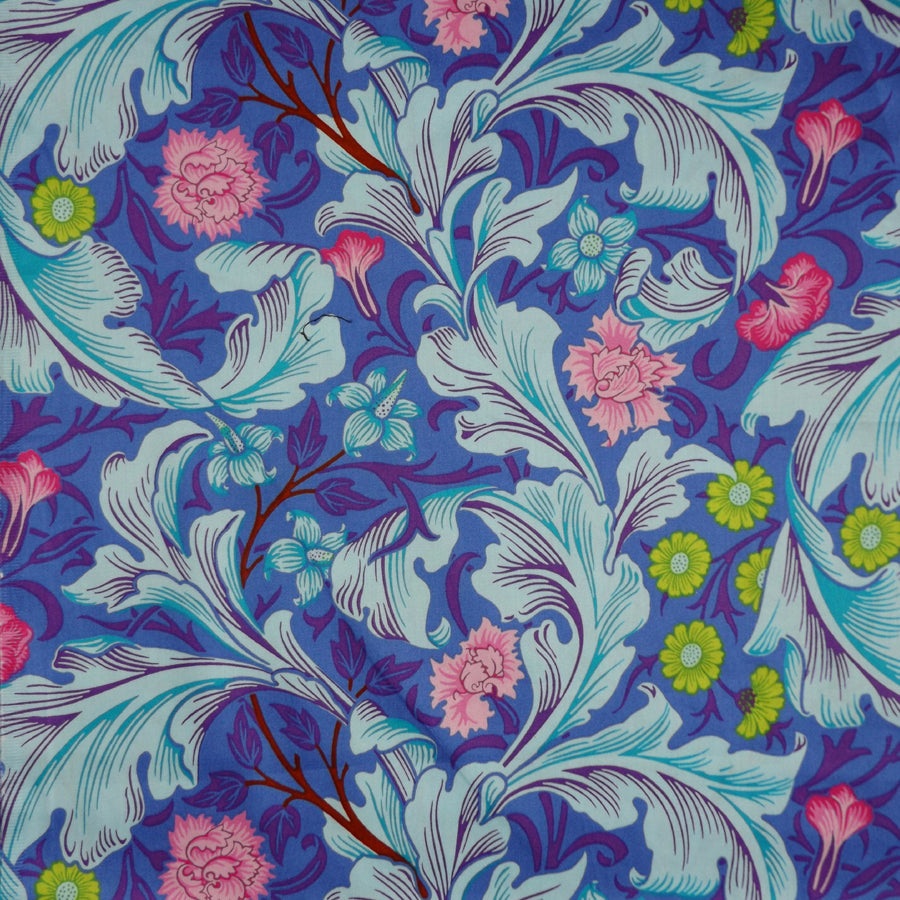BLUE SCROLL FLORAL NAPKIN SET